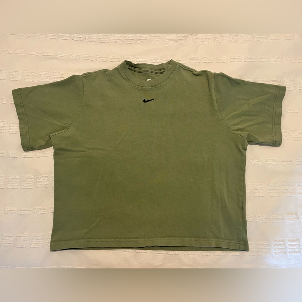 Nike Short Sleeve T-Shirt Olive Green with Black Swoosh
